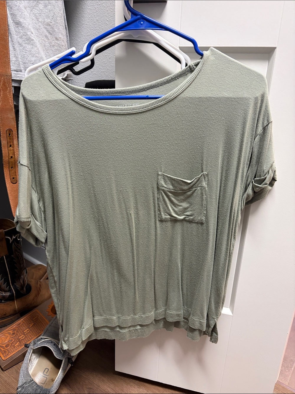 American Eagle Outfitters Sage Green Short Sleeve Pocket Tee